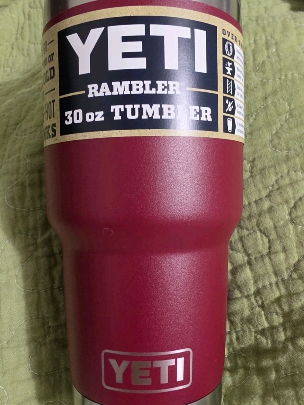 YETI 30 oz Rambler Tumbler Retired Harvest Red